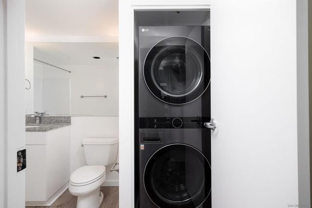 425 W Beech St 722, San Diego, CA 92101