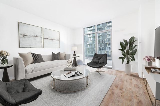 425 W Beech St 722, San Diego, CA 92101