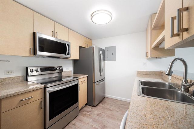 425 W Beech St 722, San Diego, CA 92101