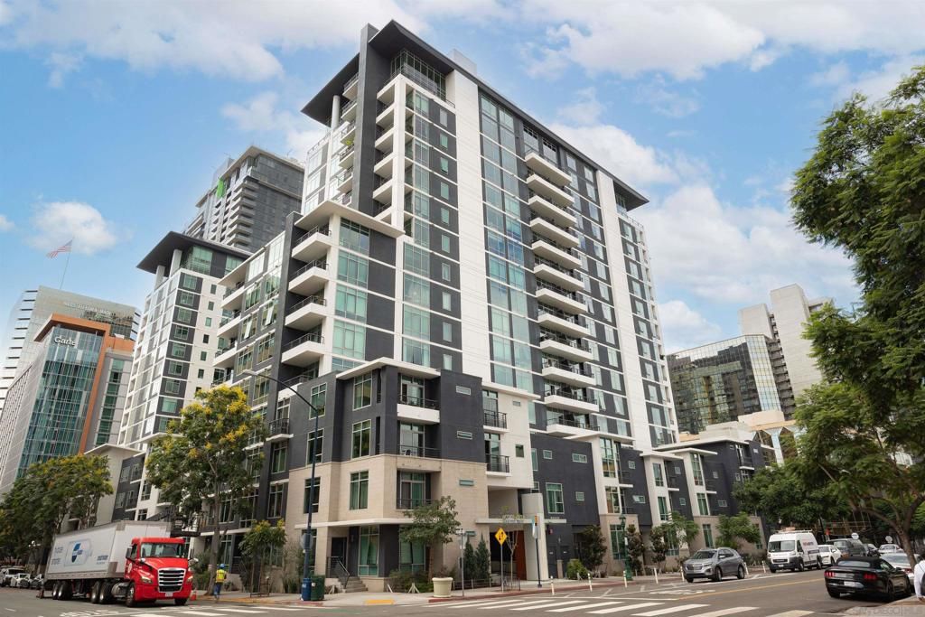 425 W Beech St 722, San Diego, CA 92101