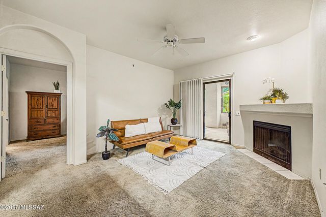 2550 E River Rd Unit 1102, Tucson, AZ 85718