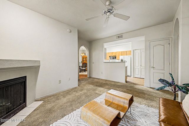2550 E River Rd Unit 1102, Tucson, AZ 85718