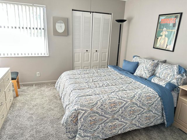 7593 Tahiti Lane 205, Lake Worth, FL 33467