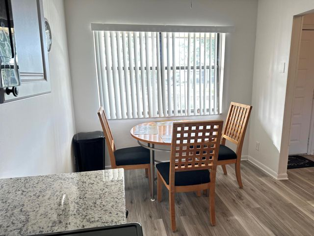 7593 Tahiti Lane 205, Lake Worth, FL 33467