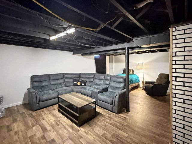 114 WALLACE STREET, Combined Locks, WI 54113