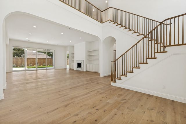 12129 Marbrook Drive, Dallas, TX 75230