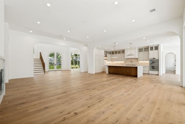 12129 Marbrook Drive, Dallas, TX 75230