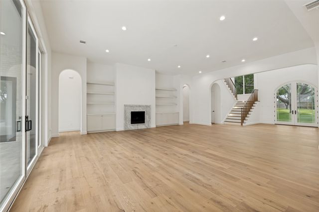 12129 Marbrook Drive, Dallas, TX 75230