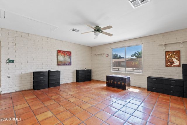 4002 W ALTADENA Avenue, Phoenix, AZ 85029