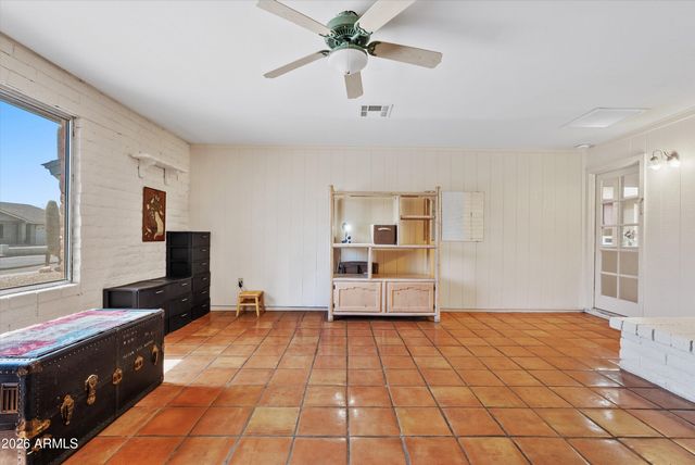 4002 W ALTADENA Avenue, Phoenix, AZ 85029