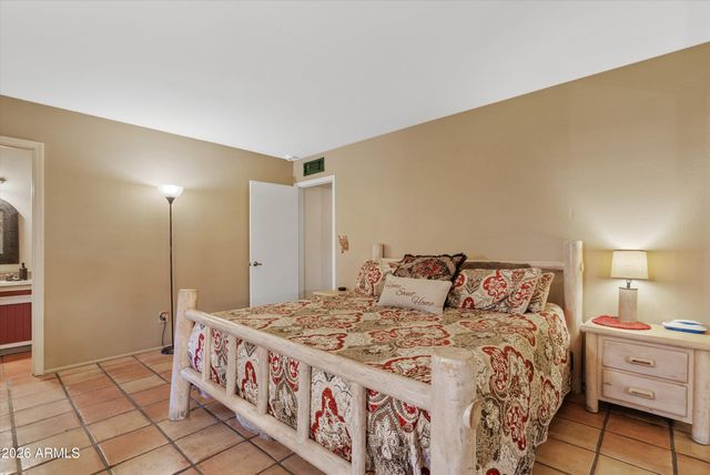 4002 W ALTADENA Avenue, Phoenix, AZ 85029