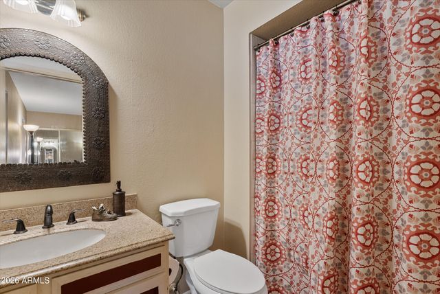 4002 W ALTADENA Avenue, Phoenix, AZ 85029