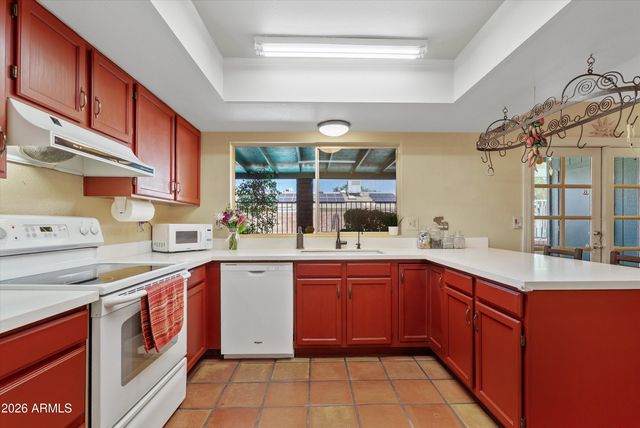 4002 W ALTADENA Avenue, Phoenix, AZ 85029