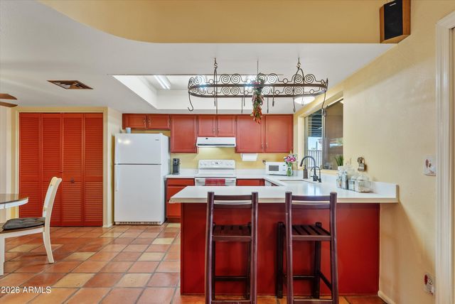 4002 W ALTADENA Avenue, Phoenix, AZ 85029