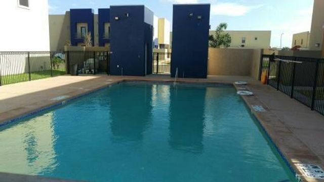 1217 E Camellia Avenue C, Mcallen, TX 78501