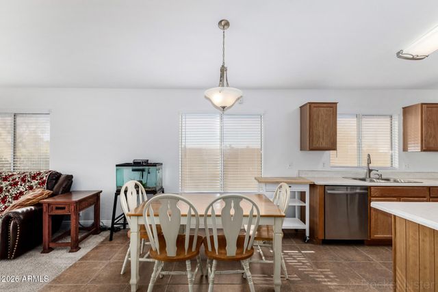 8803 E DOWNING Street, Mesa, AZ 85207