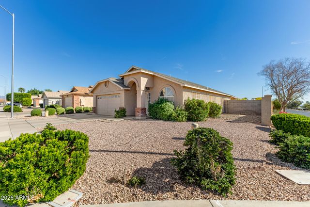 8803 E DOWNING Street, Mesa, AZ 85207