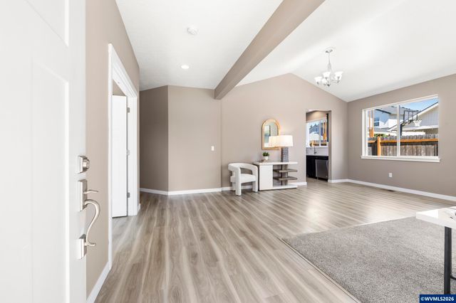 405 NE Berry St, Sublimity, OR 97385