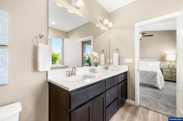 405 NE Berry St, Sublimity, OR 97385