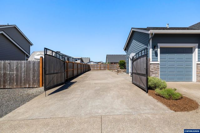 405 NE Berry St, Sublimity, OR 97385