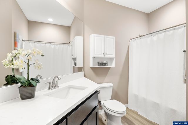 405 NE Berry St, Sublimity, OR 97385