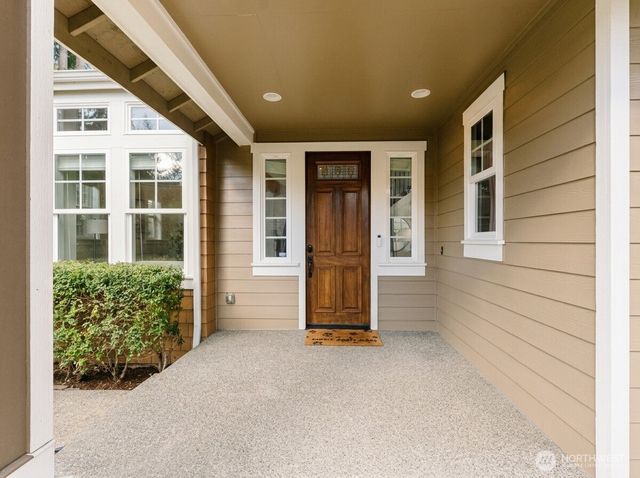 8718 NE 134th Street, Kirkland, WA 98034