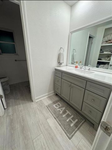 5507 Arncliffe Drive, Houston, TX 77088