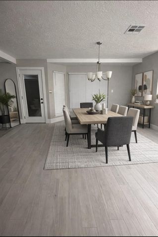 5507 Arncliffe Drive, Houston, TX 77088