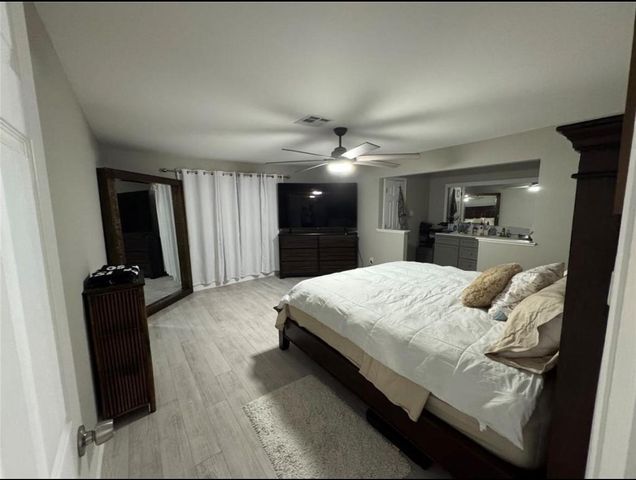 5507 Arncliffe Drive, Houston, TX 77088