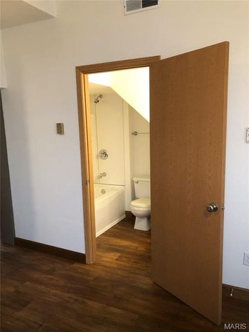 404-406 Flower Street, Waterloo, IL 62298