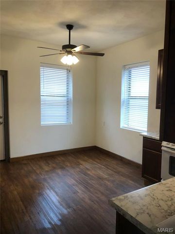 404-406 Flower Street, Waterloo, IL 62298