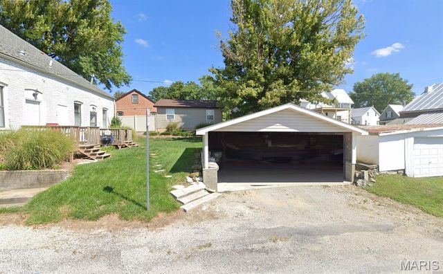 404-406 Flower Street, Waterloo, IL 62298