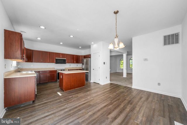 709 OBSERVATORY DR, Bear, DE 19701