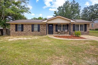 2194 Pompano Rd, Cantonment, FL 32533