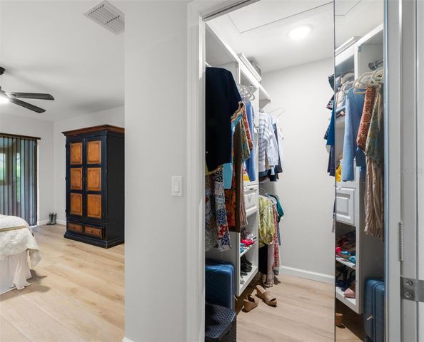 2068 CHERYL DRIVE, Clearwater, FL 33763