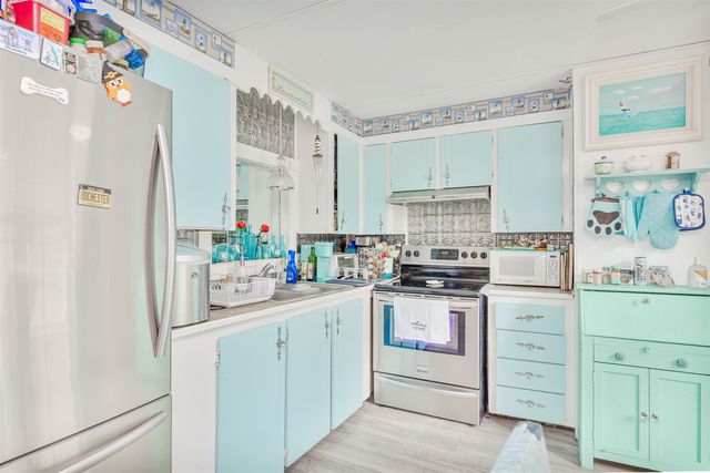 320 Clam Shell Circle, Garden City Beach, SC 29576