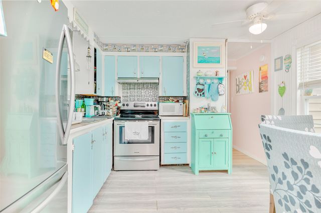 320 Clam Shell Circle, Garden City Beach, SC 29576