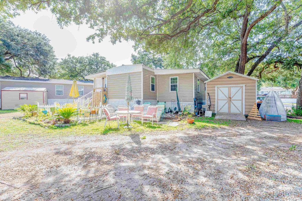 320 Clam Shell Circle, Garden City Beach, SC 29576 — photo 3