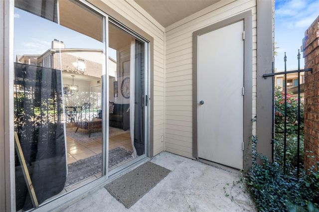 2121 Hepburn Street 707, Houston, TX 77054