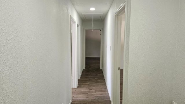 11811 Gardenglen Drive, Houston, TX 77070