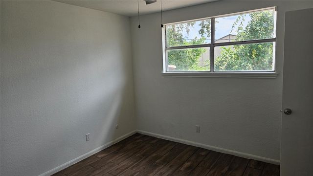 11811 Gardenglen Drive, Houston, TX 77070