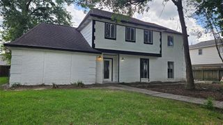 11811 Gardenglen Drive, Houston, TX 77070