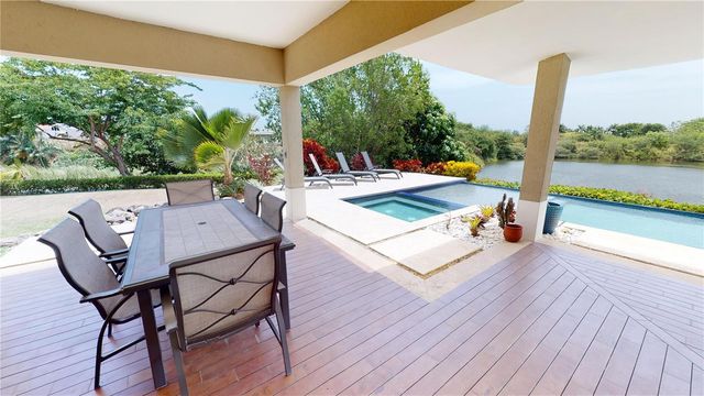 403 CAMINO DE LOS JOBANES, Dorado, PR 00646