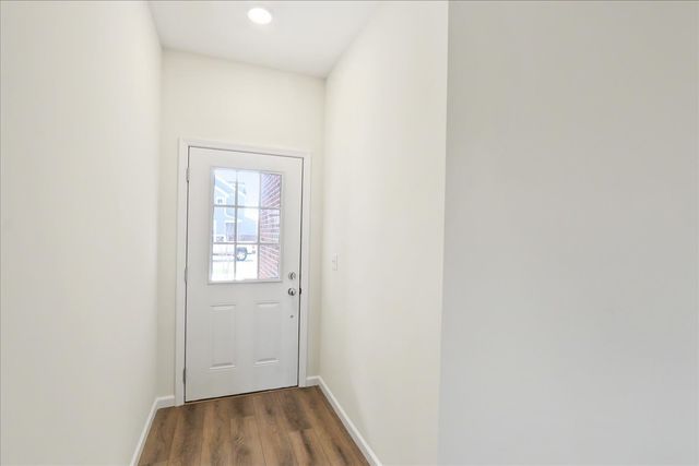 608 Switchgrass Way 61003, Bolingbrook, IL 60490