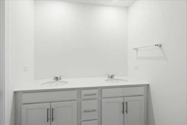 608 Switchgrass Way 61003, Bolingbrook, IL 60490