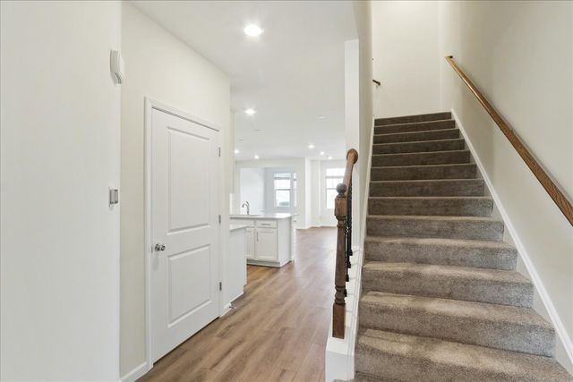 608 Switchgrass Way 61003, Bolingbrook, IL 60490