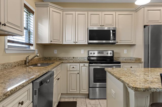 144 Franklin Circle, Fort Oglethorpe, GA 30742