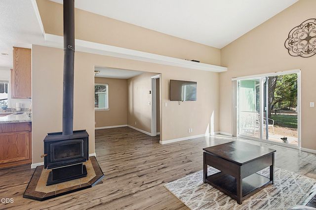 725 Williamson Loop, Grants Pass, OR 97526