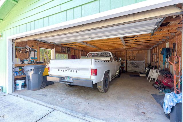 725 Williamson Loop, Grants Pass, OR 97526