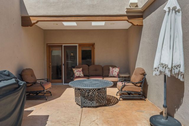 6416 Sage Point Court NE, Albuquerque, NM 87111